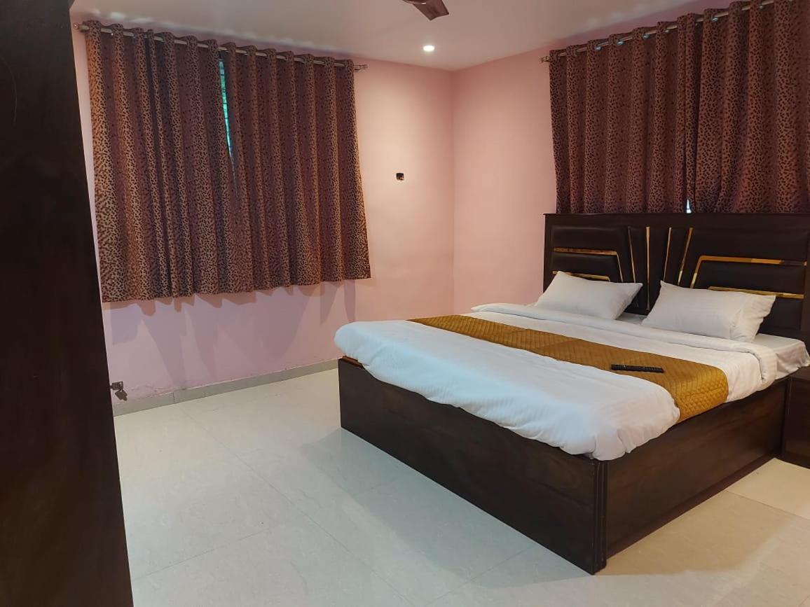 The Village Resorts كارجات الغرفة الصورة